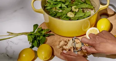 pot with lemon and ginger